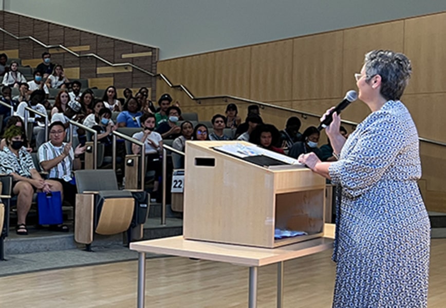 Dean Karen Ferrer-Muniz at orientation.