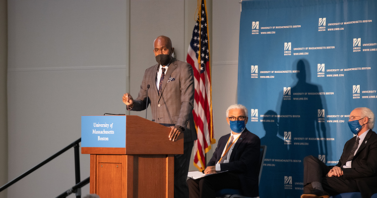 Professor Tyrone Howard speaks at convocation.