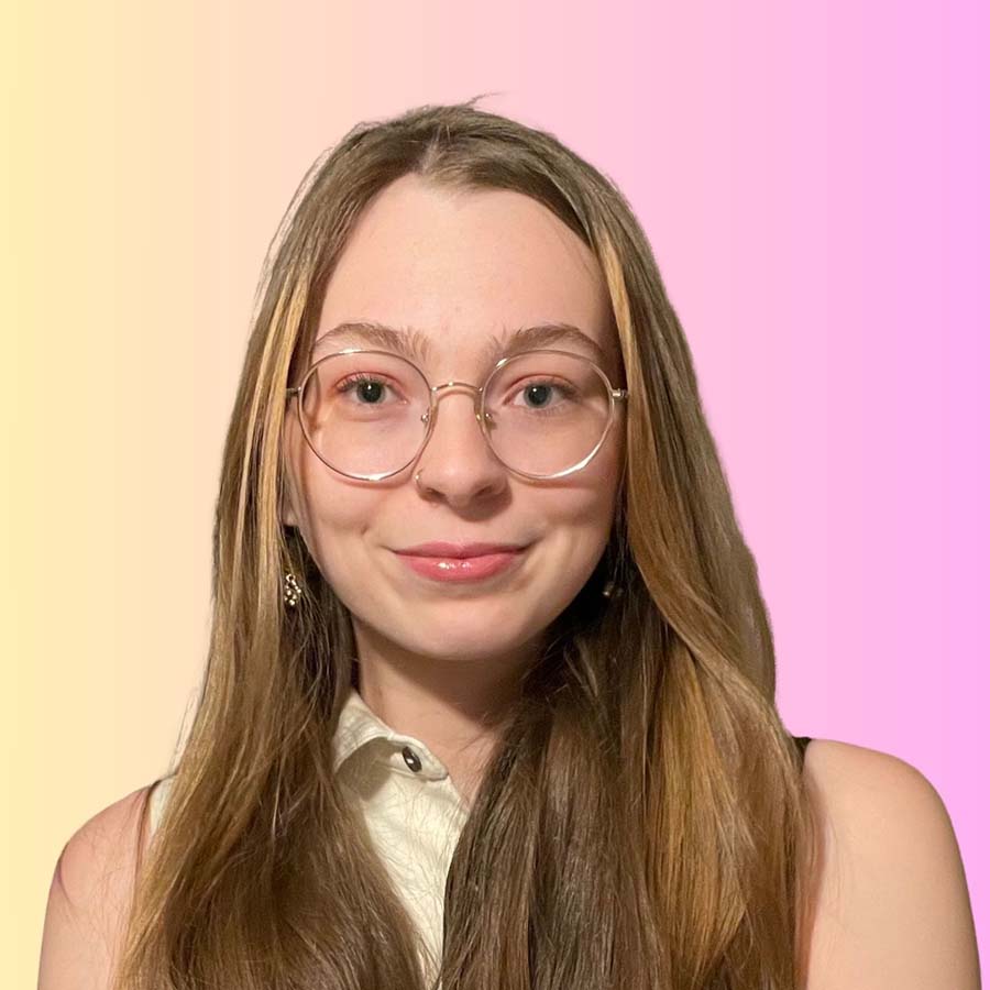 Olivia Dannenberg, Wood Internship Awardee